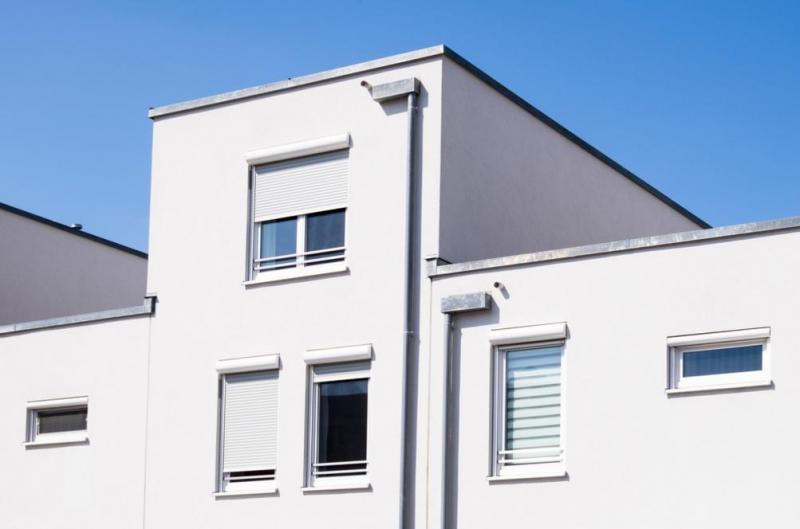 Portes d'entr&eacute;e en PVC, quels avantages pour votre habitation ?